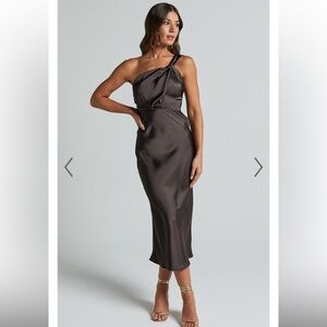 SHOWPO ARIA MIDI DRESS - ONE SHOULDER TWIST DETAIL SATIN DRESS IN ESPRESSO